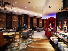 -松咖啡自助餐厅·松北香格里拉