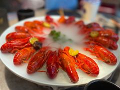 -沪小胖小龙虾(淮海中路旗舰店)