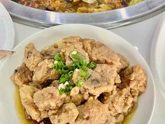 -丹水桥地锅鱼·翘嘴鲌·地方特色全鱼宴(丹江口大坝店)