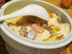 咸虾菌菇煨豆腐-壹零捌道·北京烤鸭(车公庄店)