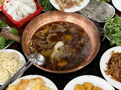 -朝伟清真铜瓢牛肉馆(三十年老·店)