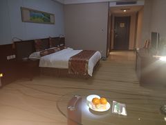 -莱西华玺大酒店