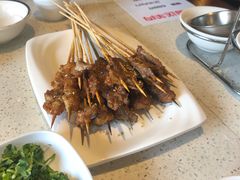 烤掌中宝-九府羊·鲜羊火锅·烤串(新华路店)