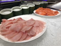 -诱货海鲜自助火锅(爱琴海购物公园东百店)