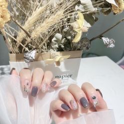 -H12 STAR日式美甲美睫专门店