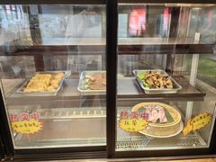 -荣誉海鲜酒楼(海湾店)