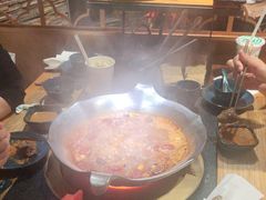 -湊湊火锅·茶憩(南京东路悦荟店)