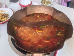 -毛辣果·贵州红酸汤牛肉火锅(西单店)