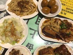 -壹等品霸王猪脚(世紀廣場旁)