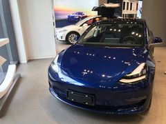 -TESLA 特斯拉(上海太古汇体验店)