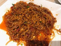 蚂蚁上树-三猫黑鱼花(南大店)