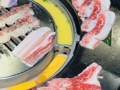 -哈哈碳都·牛肋条无限自助烤肉(台江万达店)