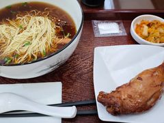 -百年老字号·观振兴蟹黄面·三虾面·苏式面(观前街富仁坊巷店)