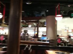 大堂-左庭右院鲜牛肉火锅(新梅广场店)