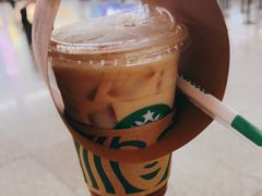-星巴克(上海虹桥站2A检票口)