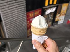 -大食代美食广场(上海中心店)