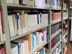 -上海市静安区图书馆(新闸路馆)