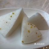 服务很不错，不会让你点太多的菜