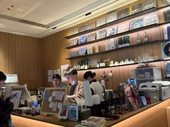 -黑胶星球(华发中城商都店)