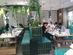 大堂-三个椰子·现砍椰子鸡(金源CBD店)