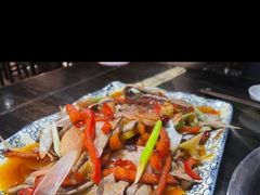 -乐山食古香跷脚牛肉