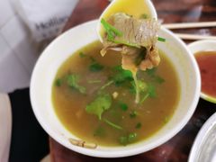 -黄阿姨锅贴大王(万航渡路店)