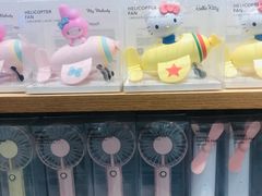 -名创优品(万达广场河东店)