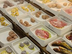 -来龍儿鲜切牛肉自助老火锅