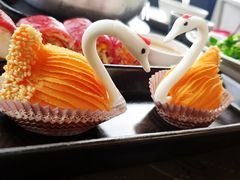 鲜果榴莲天鹅酥-陶陶居酒家(海岸城店)