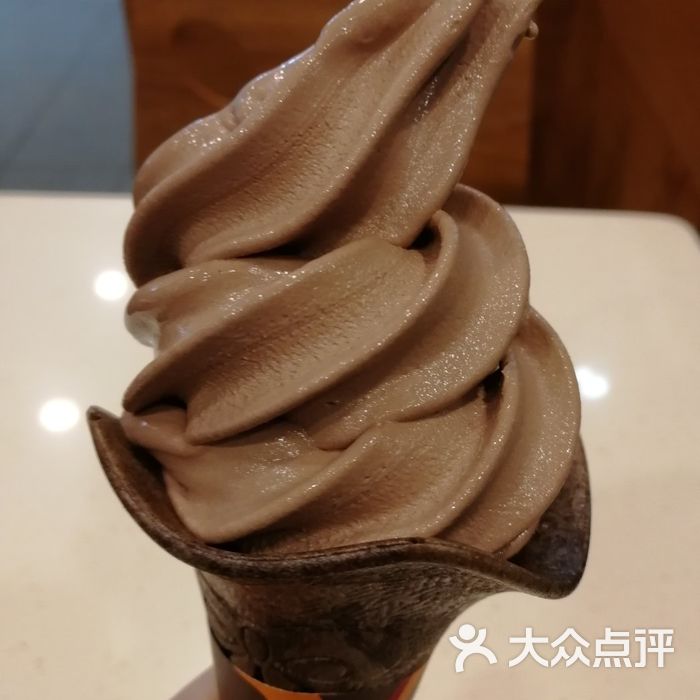 肯德基比利时巧克力冰淇淋华夫筒图片-北京快餐简餐-大众点评网
