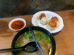 -舒蔡记生煎菜饭(云南中路店)