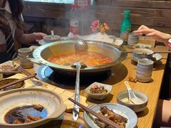 -野山舂·贵州现舂酸汤牛肉(东山店)