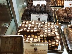 -VENCHI 闻绮(北京汉光店)