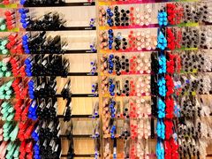 -名创优品(北京新中关购物中心地铁层店)