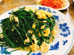 沙葱炒鸡蛋-壹阁胡羊焖饼(特色小吃街店)