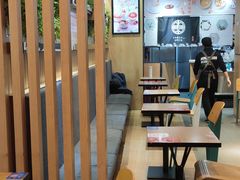 用餐区-满记甜品(岭南新天地店)