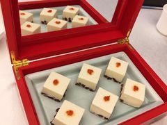 -品海楼·大连海胆锅贴馆(东港店)