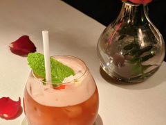 -弦月窗LUNETTE BY AMANDA(复兴路店)