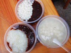 赤豆酒酿小圆子-潘玉麟糖粥