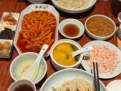 -裕兴记•蟹黄面馆(人民广场店)