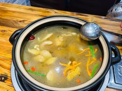 -菌之家·专业纯野生菌火锅·特色炒菌