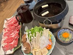 -吉屋·炭烧酒场·秋冬功夫奶汁河豚鱼锅