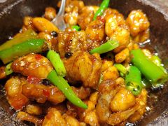 石锅杭椒牛蛙-桂满陇·锦绣江南(益田广场店)