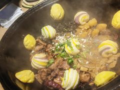 -万里闯关东铁锅炖菜馆(高新旗舰店)