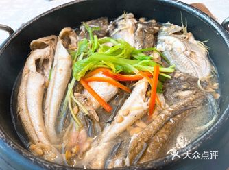 冲这个杂鱼煲也要去打卡的潮汕菜
