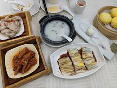 -巨元河鲜酒楼·清远特色菜名店(英德店)