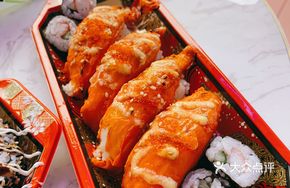 Grilled Imperial Crab Hand Roll