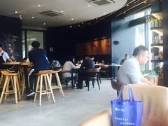 -星巴克臻选(莘庄仲盛店)