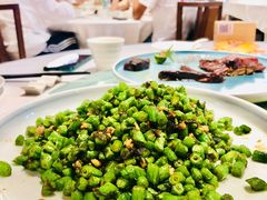 榄菜肉碎四季豆-乾隆美食·本帮菜(黄河路店)