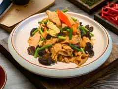 -先启半步颠·川菜小炒